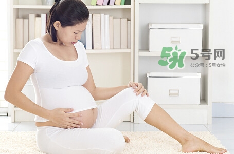 為什么伸懶腰容易抽筋？睡覺伸懶腰時(shí)腿抽筋