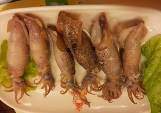 魷魚仔怎么清洗圖解？小魷魚怎么清洗？