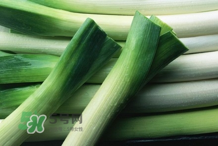 男人吃蔥壯陽嗎？男人吃蔥有什么好處？