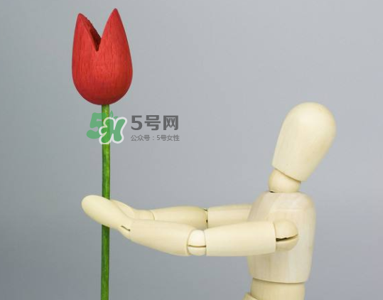 七夕可以提前送花嗎？七夕節(jié)提前幾天送花好？