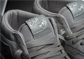 vans half cab 25周年紀(jì)念板鞋在哪買_發(fā)售店鋪有哪些？