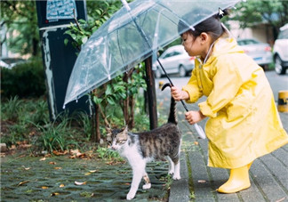 小孩子的雨衣什么牌子的好 兒童雨衣哪個牌子好