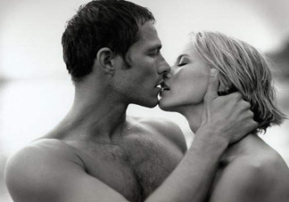 生孩子會(huì)遇到尷尬的事情有哪些？生孩子會(huì)變老嗎？