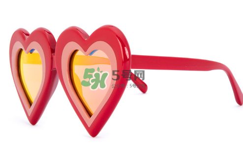 yazbukey墨鏡多少錢？yazbukey太陽(yáng)鏡什么價(jià)位？