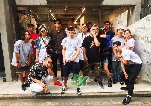 clot與converse聯(lián)名太極帆布鞋上腳效果怎么樣？