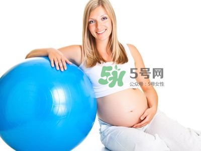 順產(chǎn)前做什么運(yùn)動生得快？順產(chǎn)前吃什么有助分娩？