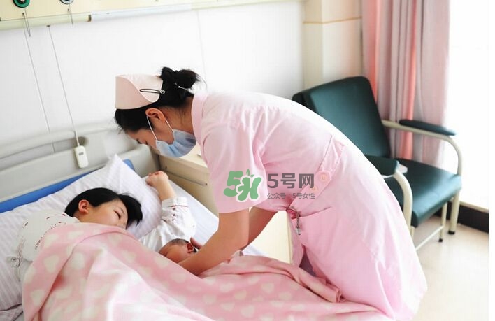 順產(chǎn)時怎么用力和呼吸？順產(chǎn)時怎么配合醫(yī)生？