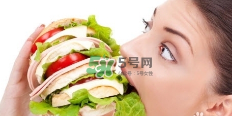 晚上運(yùn)動(dòng)后能吃東西嗎？晚上運(yùn)功后吃什么水果好？