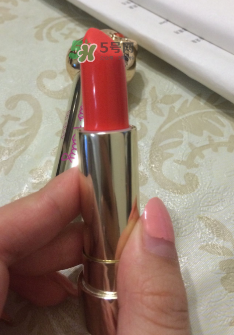 Hello Kitty口紅怎么樣？Hello Kitty口紅好用嗎？