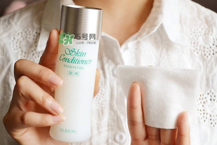 奧爾濱健康水適合什么膚質?奧爾濱健康水和黛珂紫蘇水哪個好