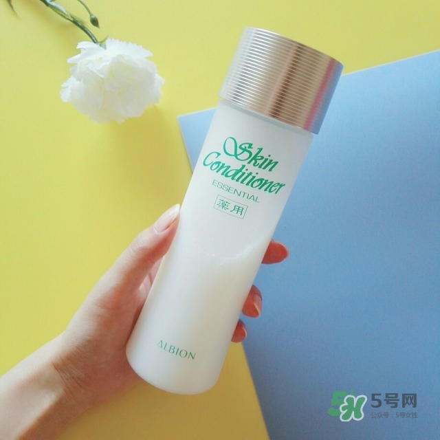 奧爾濱健康水適合什么膚質?奧爾濱健康水和黛珂紫蘇水哪個好