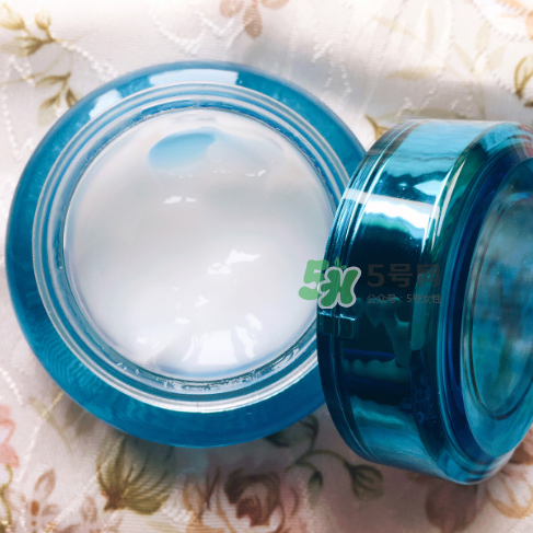 蘭芝新水酷特潤明眸啫喱怎么用？蘭芝新水酷特潤明眸啫喱用法