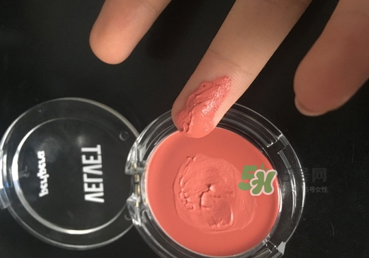 peripera菲麗菲拉水彩畫(huà)絲絨腮紅怎么樣_好用嗎