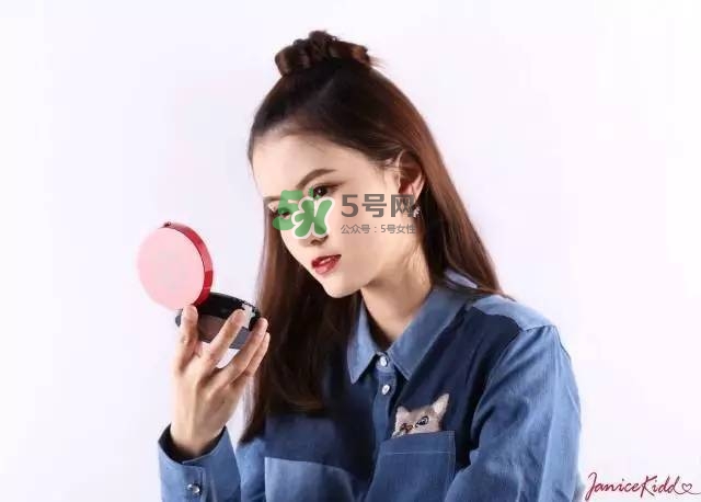 阿瑪尼氣墊好用嗎 阿瑪尼粉底液介紹 阿瑪尼氣墊好用嗎 阿瑪尼粉底液介紹