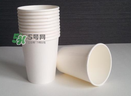 一次性紙杯第一杯水能不能喝？怎么識(shí)別劣質(zhì)一次性紙杯