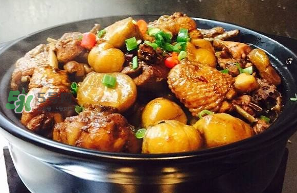 板栗燒雞的家常做法？板栗燒雞怎么做好吃？