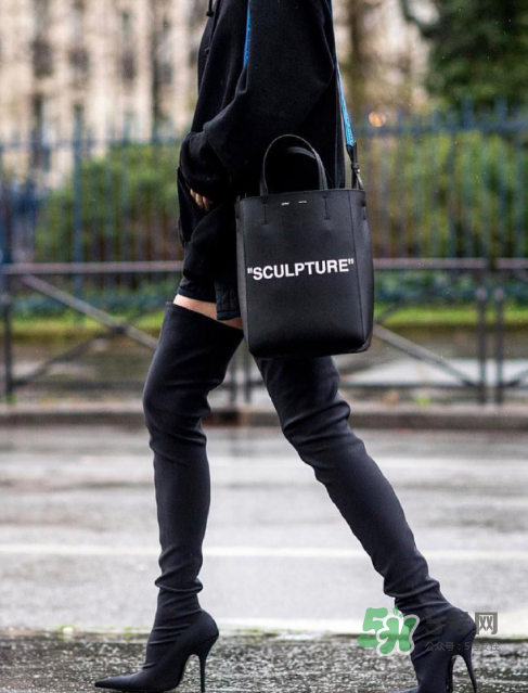 off white sculpture包包多少錢(qián)？off white新款sculpture包價(jià)格