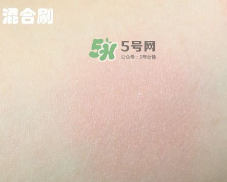 MAQuillAGE心機(jī)五色腮紅怎么樣？MAQuillAGE心機(jī)五色腮紅試色