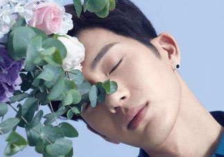 野獸派和roseonly哪個好？野獸派和roseonly區(qū)別