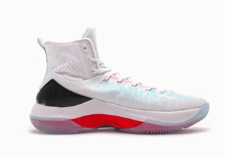 李寧馭帥11上腳怎么樣？李寧馭帥11測評(píng)