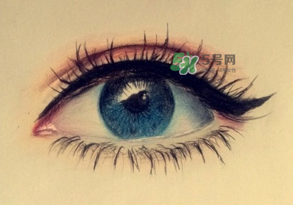 近視手術后遺癥嚴重嗎？做近視手術的后遺癥是什么？