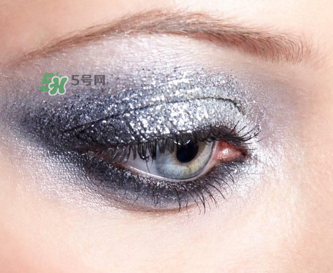 做近視手術(shù)疼不疼？近視手術(shù)后會疼嗎？