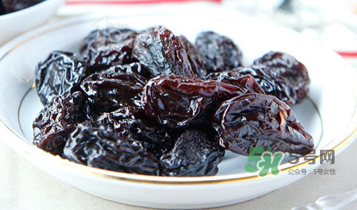 西梅一次多少合適？西梅一天吃幾個(gè)最好