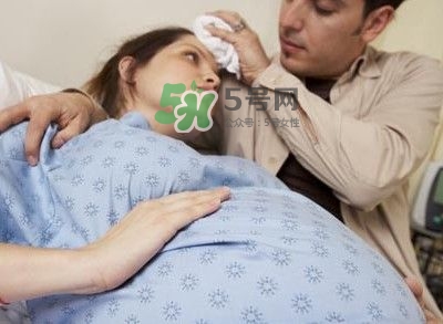 順產(chǎn)時要注意什么？順產(chǎn)后要注意哪些事項(xiàng)？