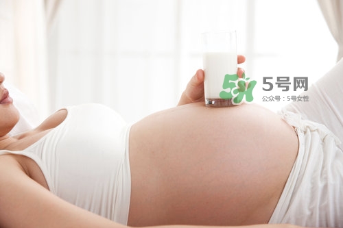 孕晚期補(bǔ)鈣多少合適？孕期補(bǔ)鈣補(bǔ)到多少周？