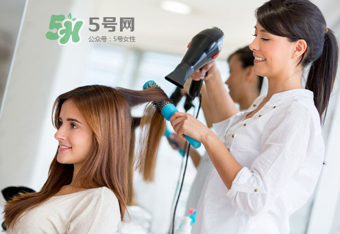 孕婦可以用冷水洗頭嗎？孕婦洗頭可以按摩嗎？