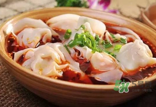 抄手是什么？抄手為什么叫抄手