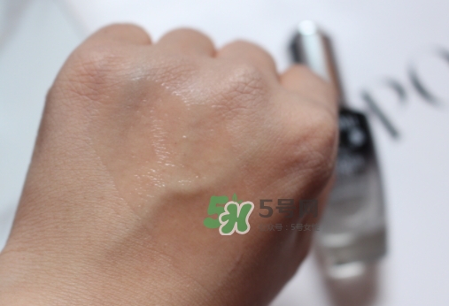 蘭蔻小黑瓶安瓶有效嗎？蘭蔻小黑瓶安瓶精華使用心得