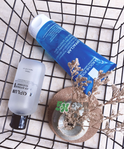 理膚泉潔面啫喱怎么樣？理膚泉潔面啫喱好用嗎？