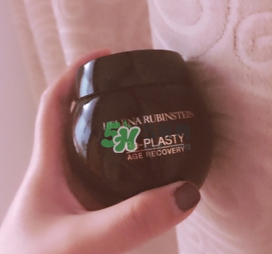 hr黑白繃帶適合什么肌膚？赫蓮娜黑白繃帶面霜適合年齡