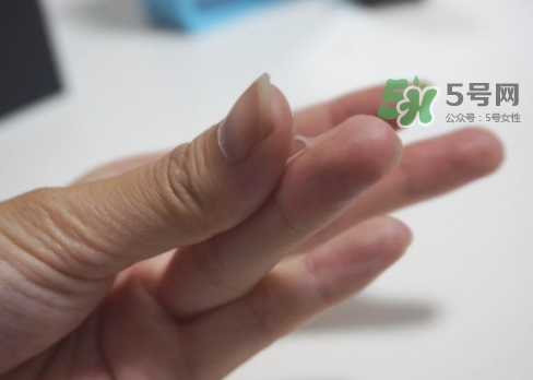 小棕瓶和百優(yōu)眼霜哪個(gè)好？小棕瓶眼霜和百優(yōu)眼霜對(duì)比