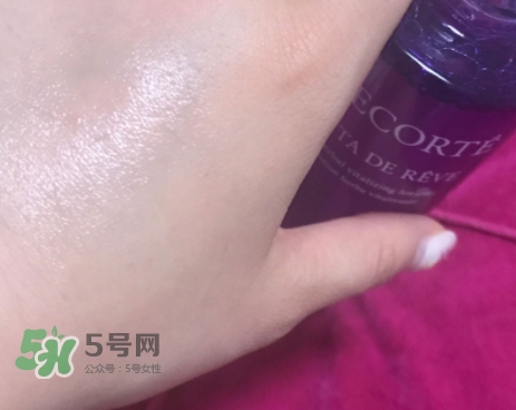 小棕瓶和小紫瓶哪個(gè)好？小棕瓶和黛珂小紫瓶哪個(gè)先用