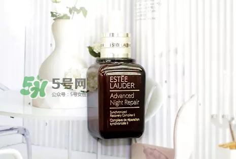 小黑瓶和小棕瓶可以一起用嗎？小棕瓶和小黑瓶哪個先用