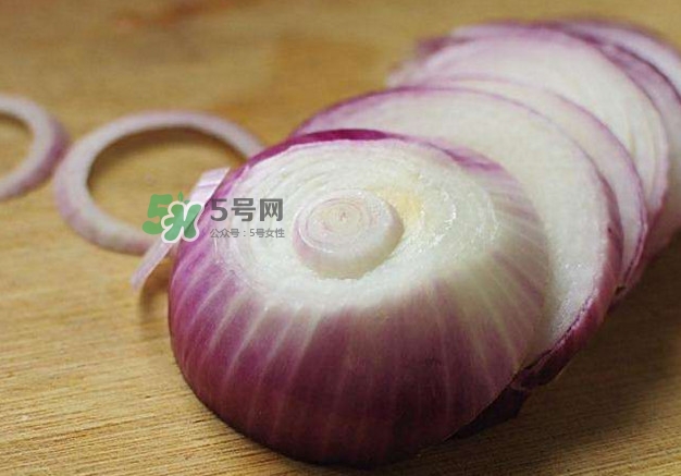 魷魚可以和洋蔥一起炒嗎？洋蔥能和魷魚一起吃嗎