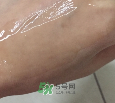 神仙水和雪花秀哪個好？神仙水和雪花秀潤燥精華順序