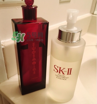 神仙水和紅色蜜露哪個(gè)好？神仙水和紅色蜜露對(duì)比