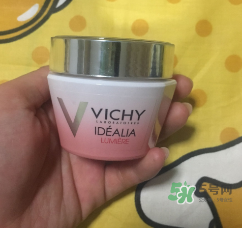 薇姿水光煥白乳霜怎么樣？薇姿水光煥白乳霜好用嗎？