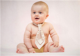 寶寶近視有什么癥狀？寶寶近視有什么表現(xiàn)？