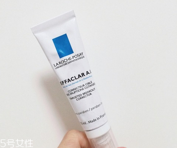 小氣泡是什么 小氣泡去黑頭有效嗎 小氣泡是什么 小氣泡去黑頭有效嗎