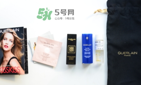 嬌蘭白管親親唇膏r371和迪奧變色唇膏001哪個好_試色 嬌蘭白管親親唇膏r371和迪奧變色唇膏001哪個好_試色