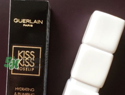 嬌蘭親親唇膏白管和黑管哪個好？嬌蘭白管和黑管區(qū)別