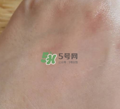 悅木之源菌菇水是爽膚水嗎？悅木之源菌菇水是精華嗎