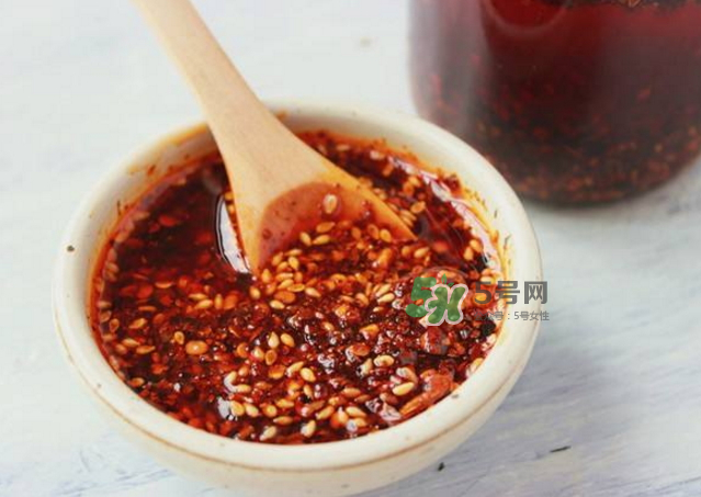 干辣椒怎么炸又香又脆？干辣椒怎么做辣椒油？