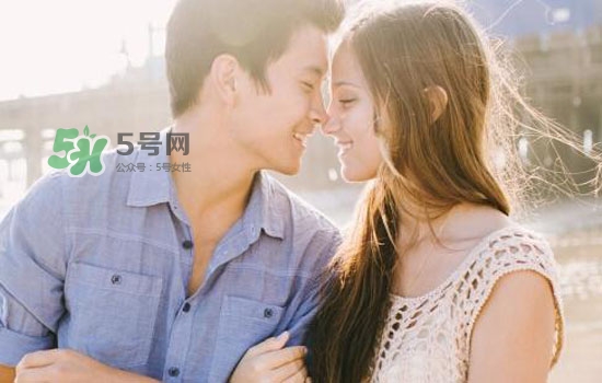 如何拒絕男友的婚前同居要求？婚前同居有哪些弊端