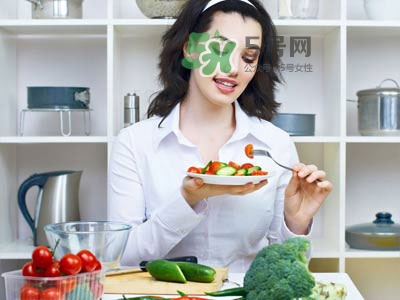 如何拒絕男友的婚前同居要求？婚前同居有哪些弊端