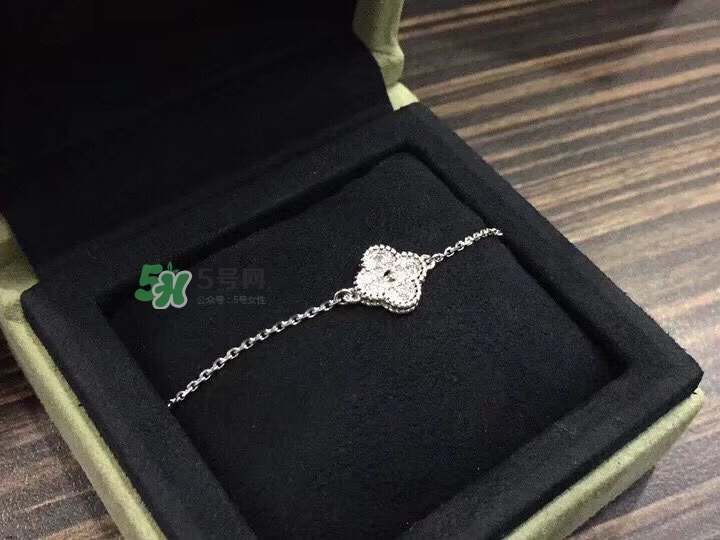 梵克雅寶四葉草項鏈真假怎么辨別_真假對比圖 梵克雅寶四葉草項鏈真假怎么辨別_真假對比圖